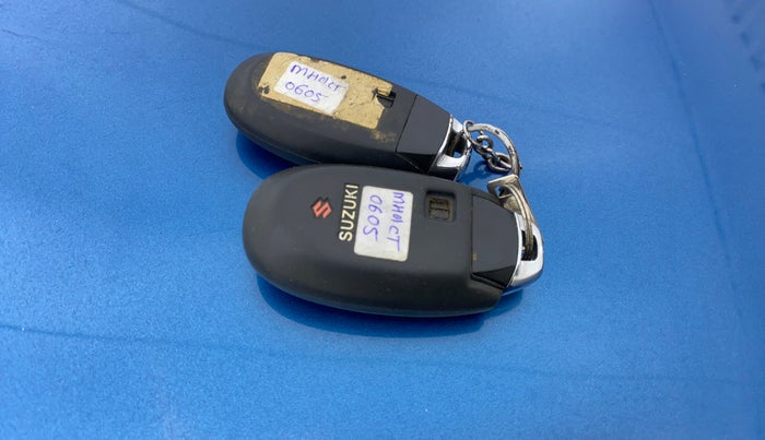 2017 Maruti IGNIS ZETA 1.2, Petrol, Manual, 35,126 km, Key Close Up