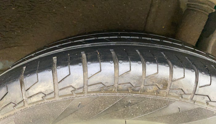 2017 Maruti IGNIS ZETA 1.2, Petrol, Manual, 35,126 km, Left Rear Tyre Tread