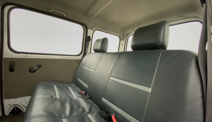 2012 Maruti Eeco 5 STR, Petrol, Manual, 39,542 km, Right Side Rear Door Cabin