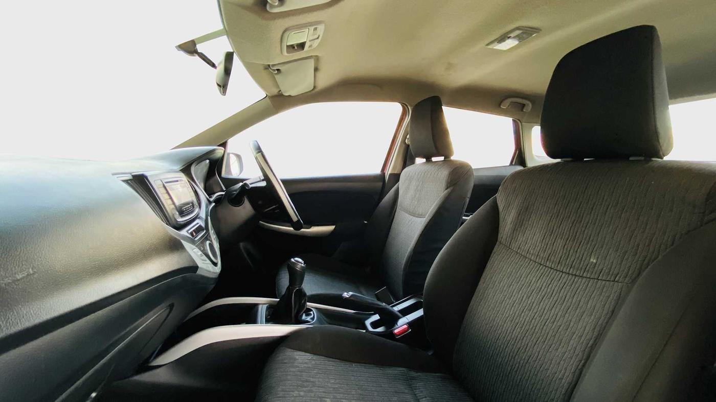 2016 Maruti Baleno DELTA PETROL 1.2, Petrol, Manual, 94,834 km, Right Side Front Door Cabin