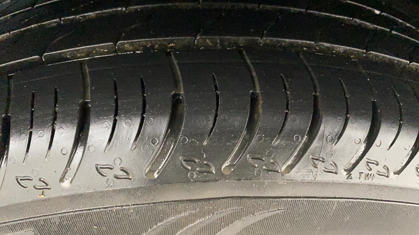 2018 Tata NEXON XT PETROL, Petrol, Manual, 89,071 km, Left Rear Tyre Tread