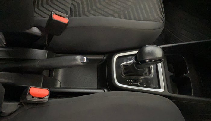 2021 Maruti Swift ZXI AMT, Petrol, Automatic, 9,258 km, Gear Lever
