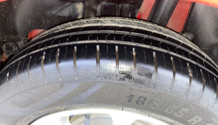 2021 Maruti Swift ZXI AMT, Petrol, Automatic, 9,258 km, Left Rear Tyre Tread