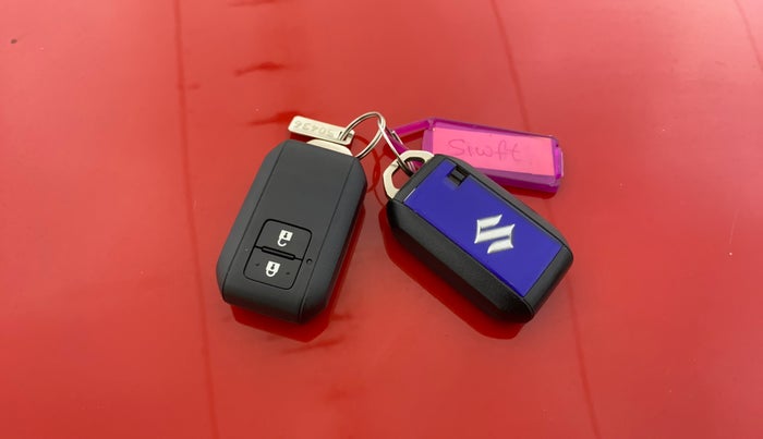 2021 Maruti Swift ZXI AMT, Petrol, Automatic, 9,258 km, Key Close Up