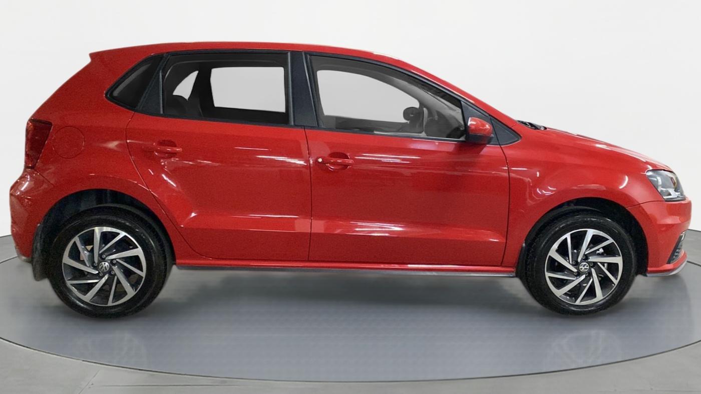 2022 Volkswagen Polo COMFORTLINE 1.0 TSI AT, Petrol, Automatic, 6,355 km, Right Side View