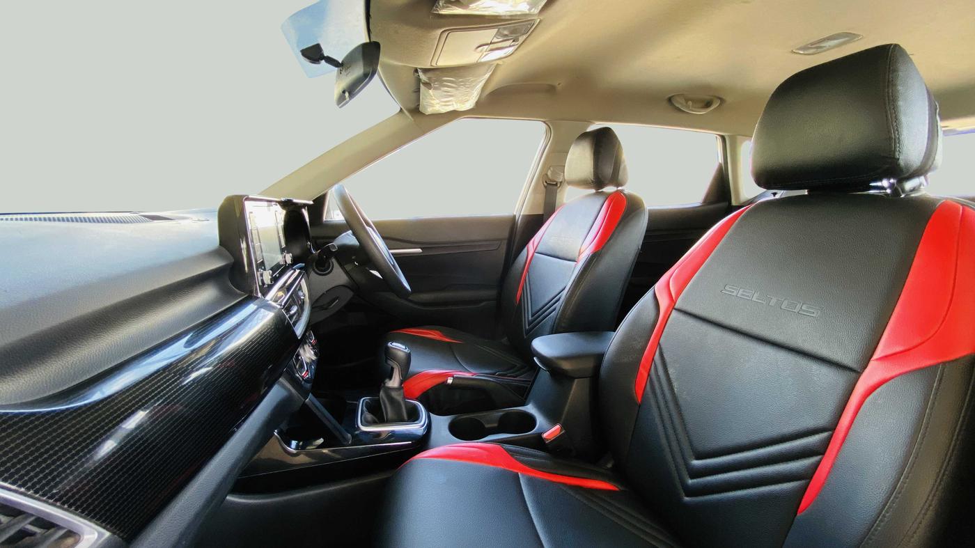 2021 KIA SELTOS HTK PLUS 1.5 PETROL, Petrol, Manual, 5,059 km, Right Side Front Door Cabin