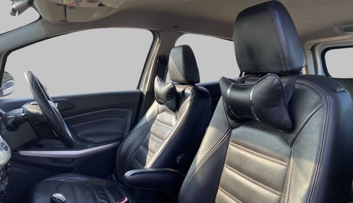 2014 Ford Ecosport 1.0 ECOBOOST TITANIUM, Petrol, Manual, 75,865 km, Right Side Front Door Cabin