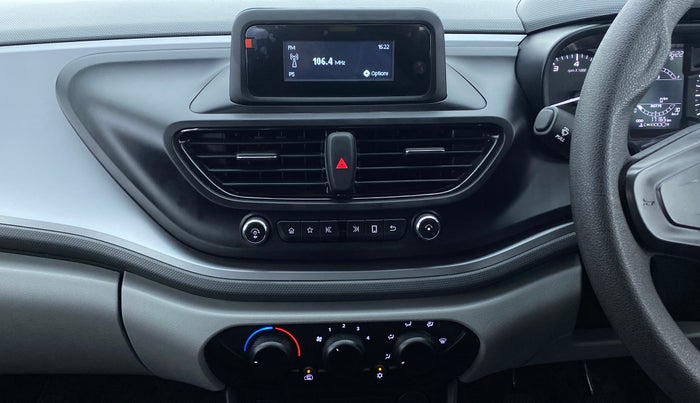 2020 Tata ALTROZ XE RHYTM, Petrol, Manual, 17,202 km, Air Conditioner