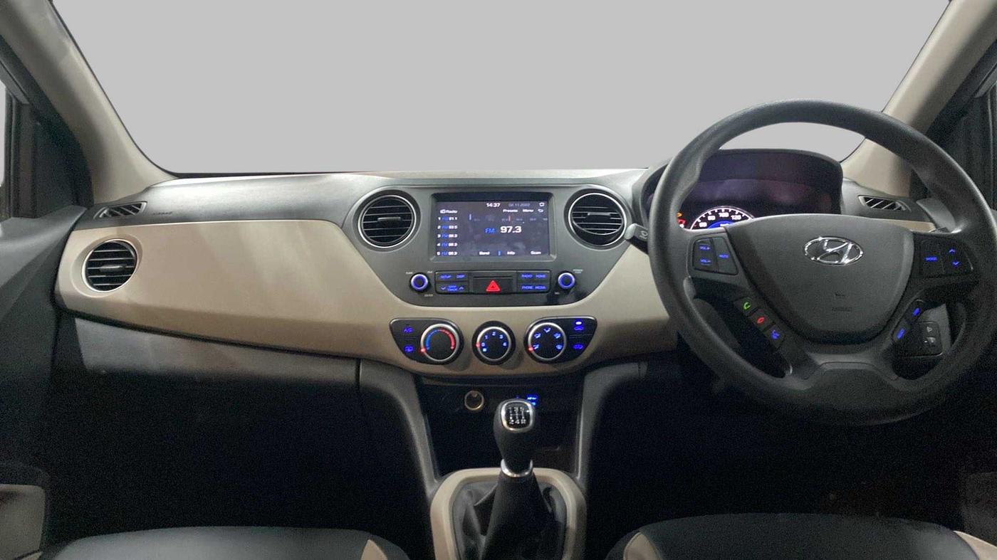 2019 Hyundai Grand i10 SPORTZ 1.2 KAPPA VTVT, Petrol, Manual, 8,484 km, Dashboard