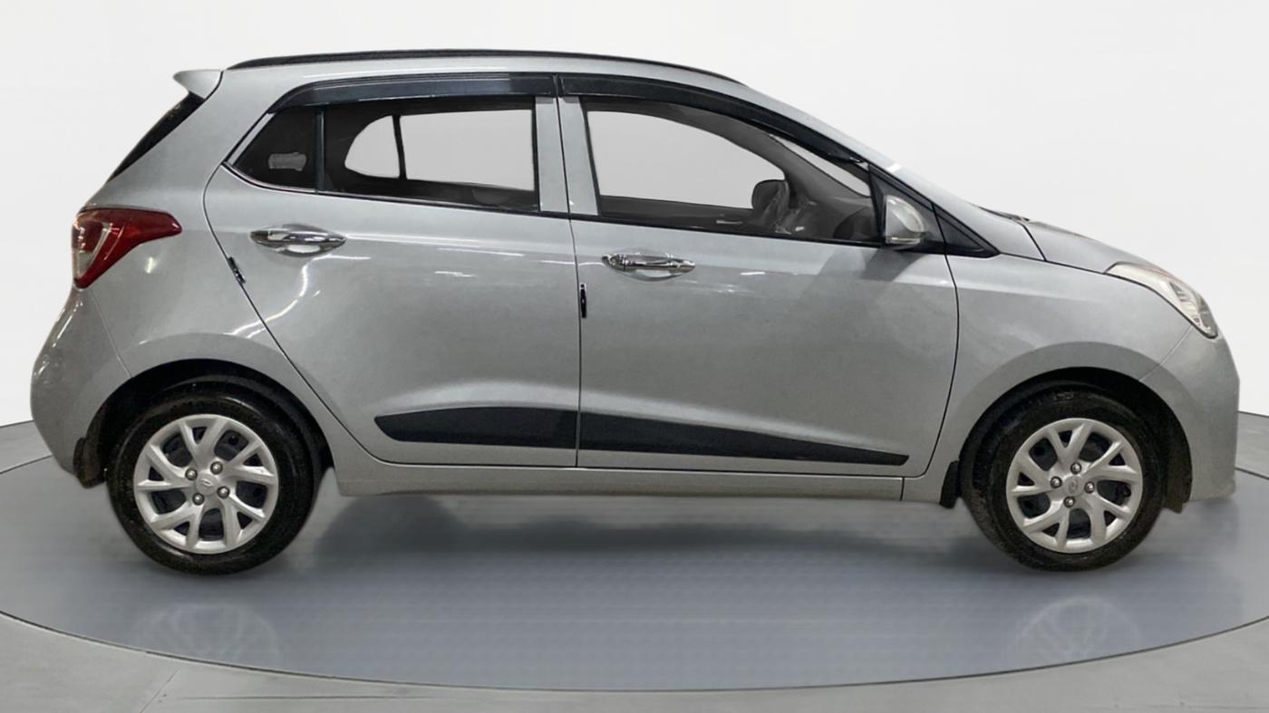 2019 Hyundai Grand i10 SPORTZ 1.2 KAPPA VTVT, Petrol, Manual, 8,484 km, Right Side View
