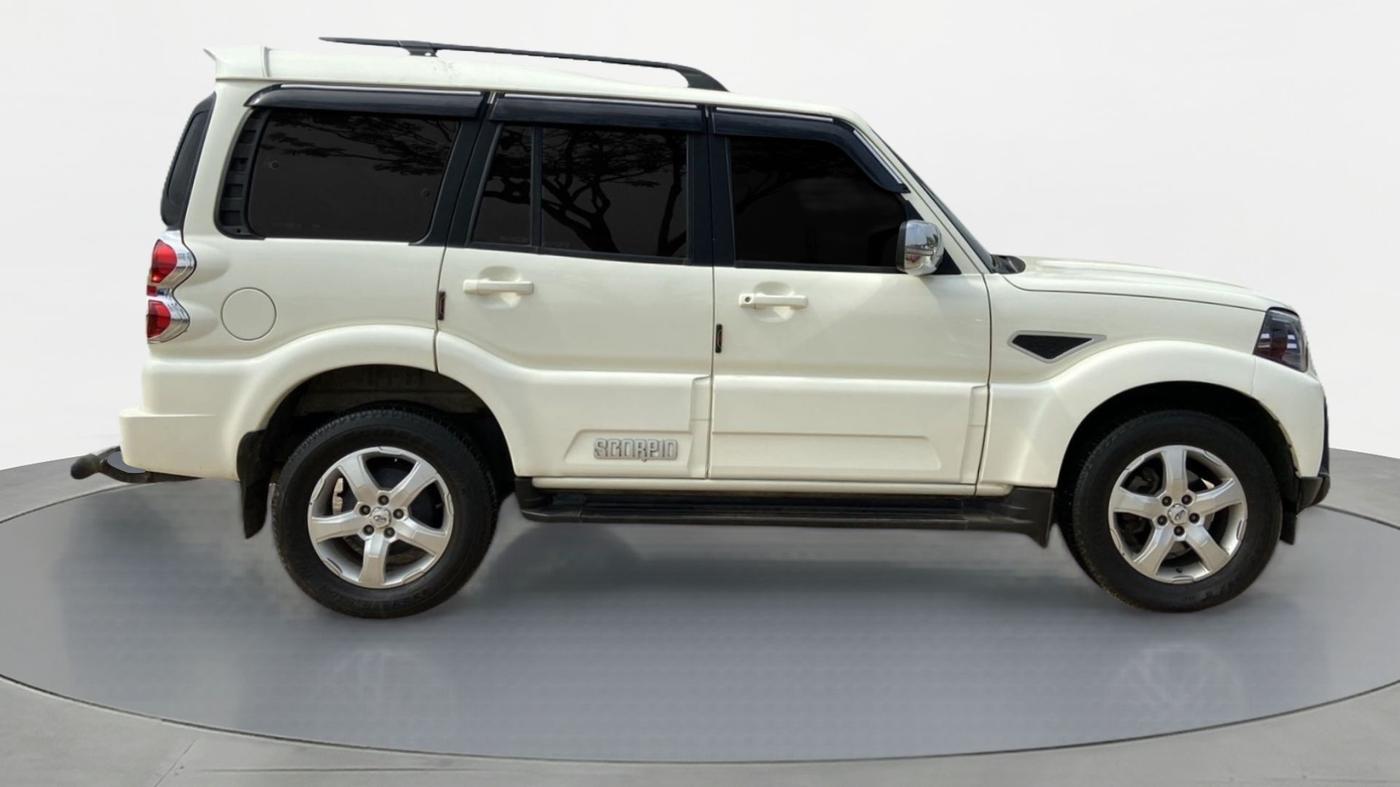 2021 Mahindra Scorpio S11, Diesel, Manual, 26,805 km, Right Side View