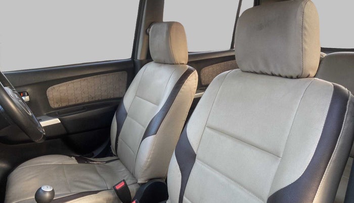 2015 Maruti Wagon R 1.0 VXI, Petrol, Manual, 49,517 km, Right Side Front Door Cabin