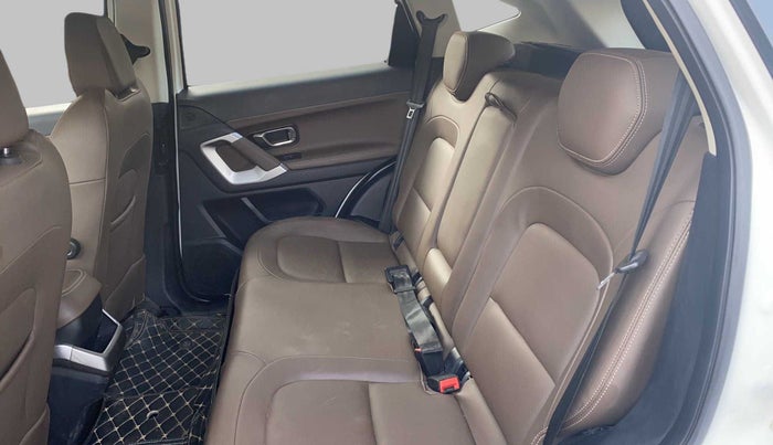 2021 Tata Harrier XZ +, Diesel, Manual, 32,527 km, Right Side Rear Door Cabin