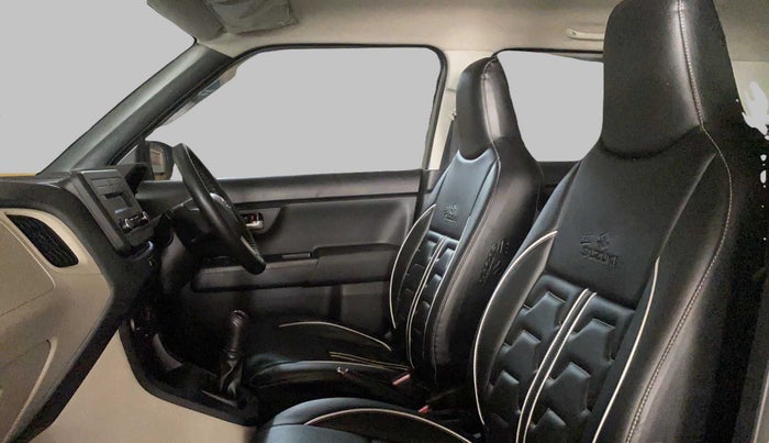 2019 Maruti New Wagon-R VXI 1.0, Petrol, Manual, 17,886 km, Right Side Front Door Cabin