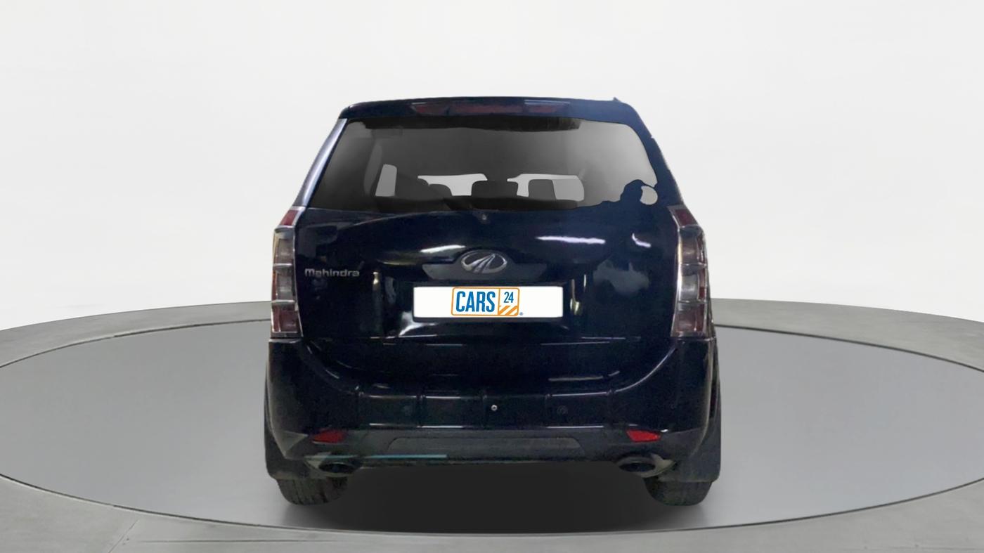 2015 Mahindra XUV500 W8 FWD, Diesel, Manual, 95,824 km, Back/Rear