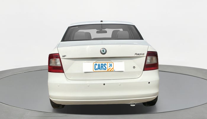 2013 Skoda Rapid AMBITION 1.6 MPFI MT, Petrol, Manual, 91,726 km, Back/Rear
