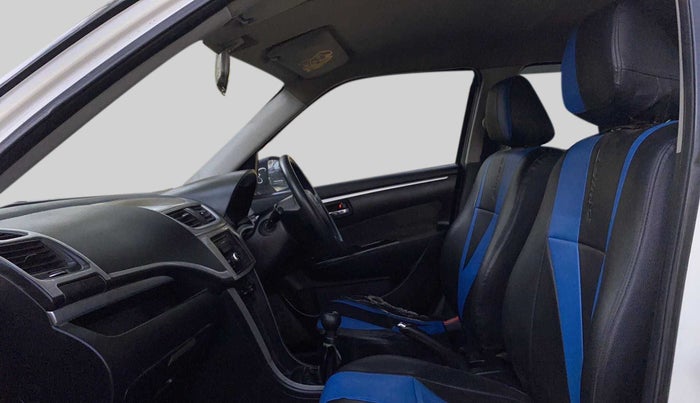 2013 Maruti Swift VDI, Diesel, Manual, 84,405 km, Right Side Front Door Cabin