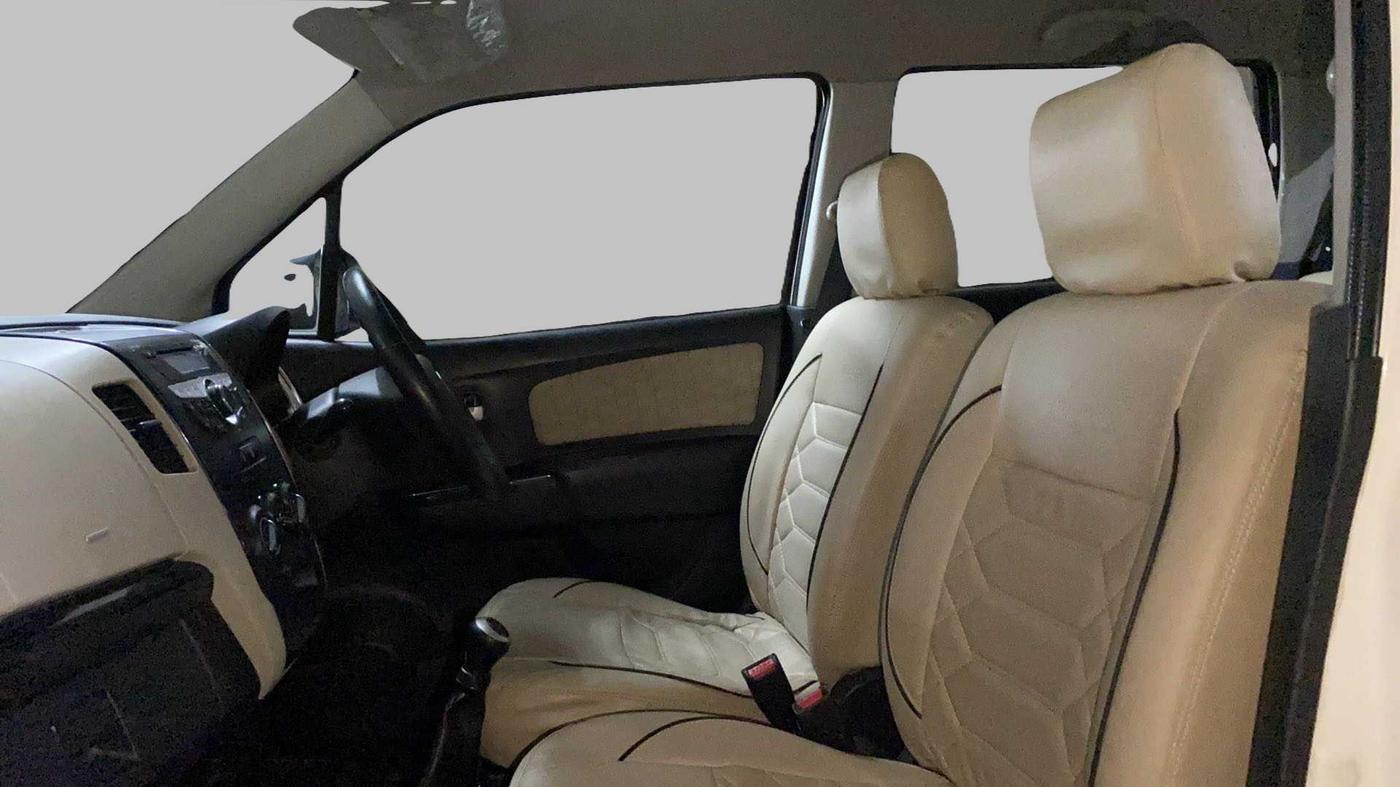 2018 Maruti Wagon R 1.0 VXI, Petrol, Manual, 39,554 km, Right Side Front Door Cabin