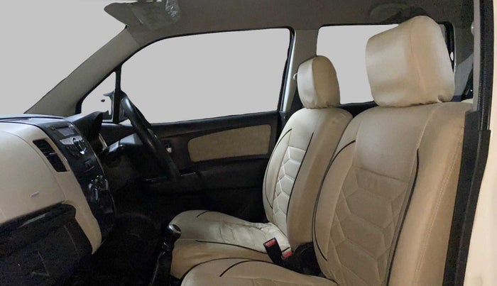 2018 Maruti Wagon R 1.0 VXI, Petrol, Manual, 39,554 km, Right Side Front Door Cabin