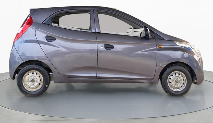 2015 Hyundai Eon ERA PLUS, Petrol, Manual, 45,488 km, Right Side View