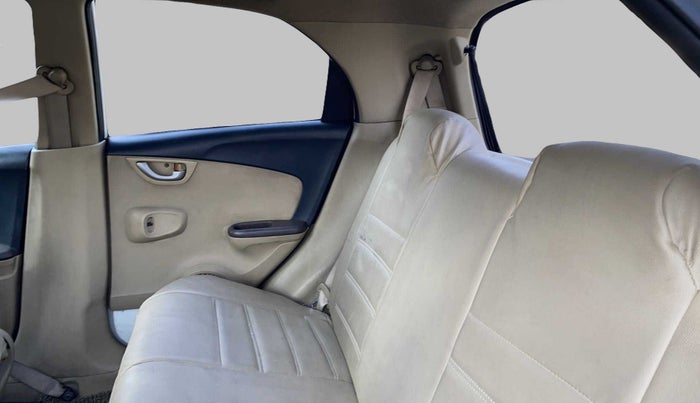 2012 Honda Brio 1.2 V MT I VTEC, Petrol, Manual, 52,313 km, Right Side Rear Door Cabin