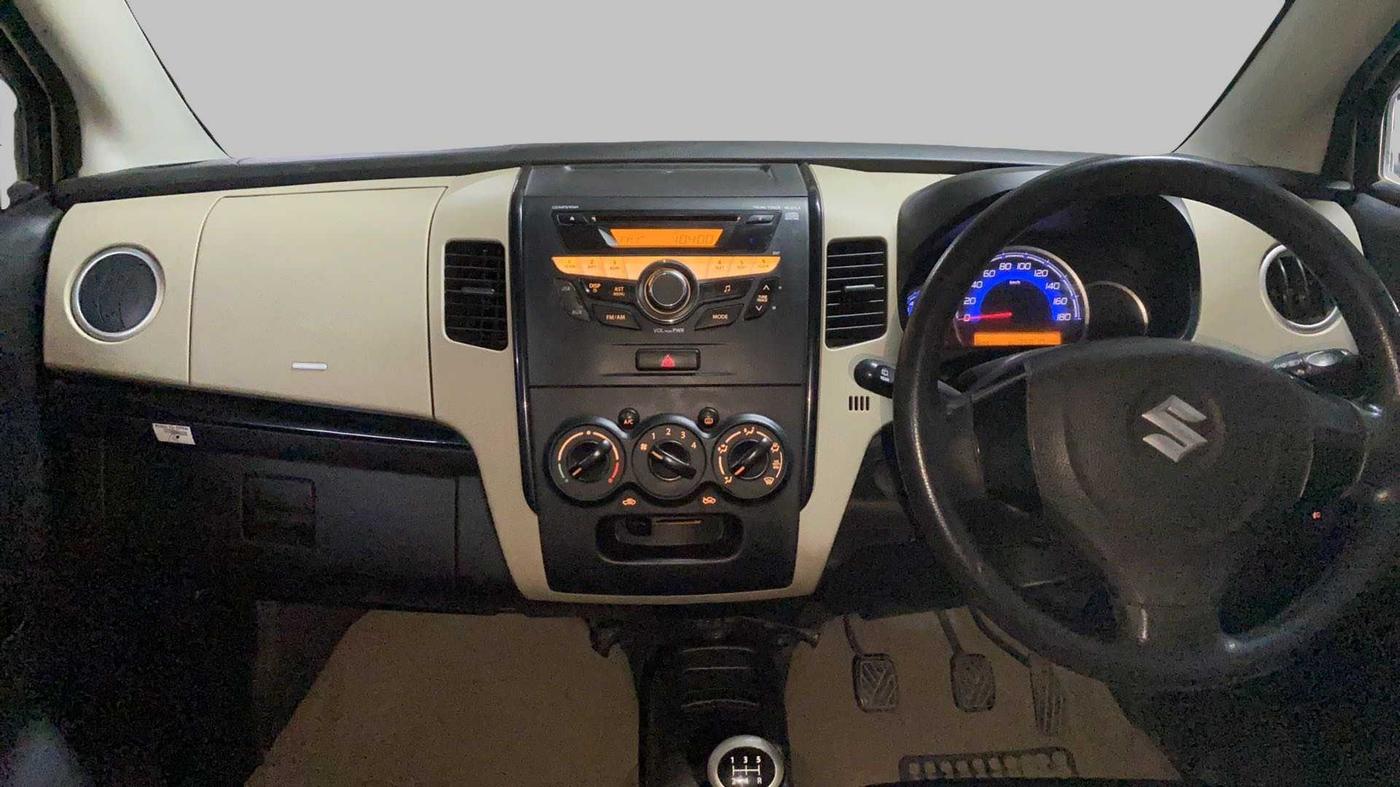 2018 Maruti Wagon R 1.0 VXI, Petrol, Manual, 35,611 km, Dashboard