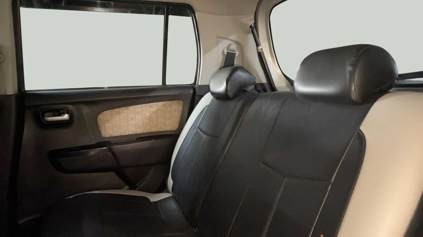 2018 Maruti Wagon R 1.0 VXI, Petrol, Manual, 35,611 km, Right Side Rear Door Cabin