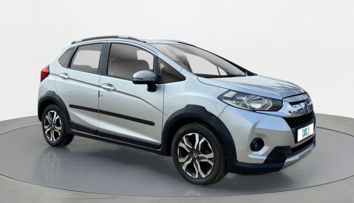 2017 Honda WR-V 1.2 i-VTEC VX MT, Petrol, Manual, 75,405 km, Right Front Diagonal