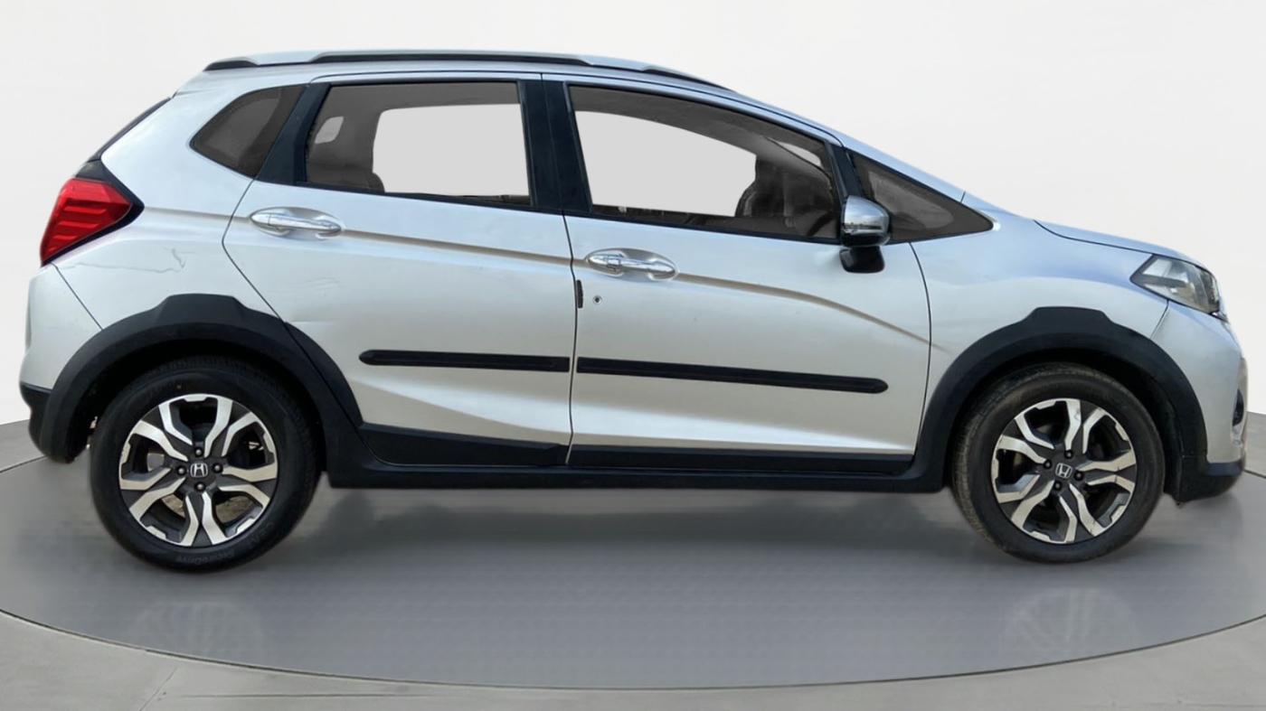 2017 Honda WR-V 1.2 i-VTEC VX MT, Petrol, Manual, 75,405 km, Right Side View