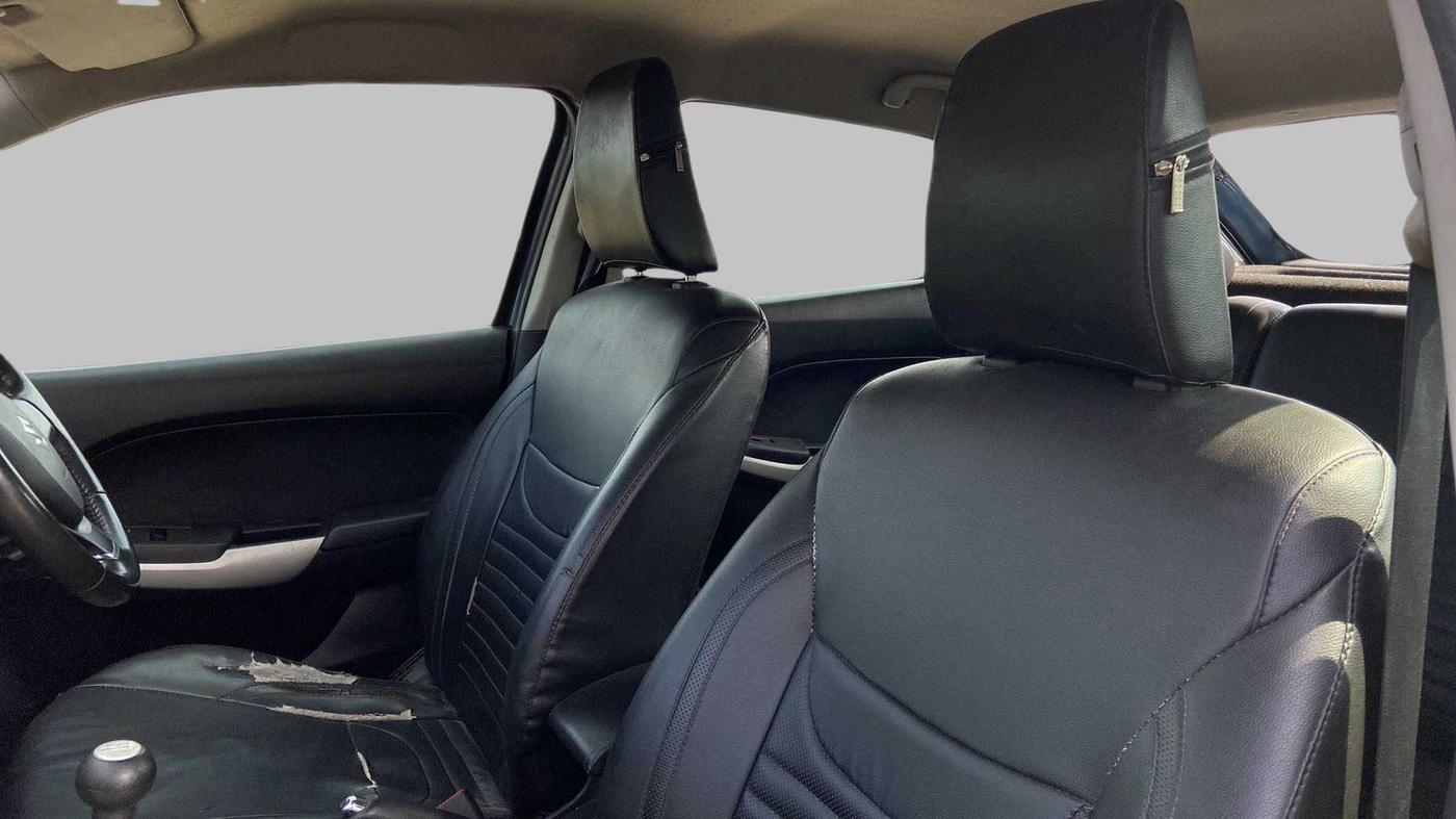2015 Maruti Baleno ALPHA PETROL 1.2, Petrol, Manual, 77,485 km, Right Side Front Door Cabin