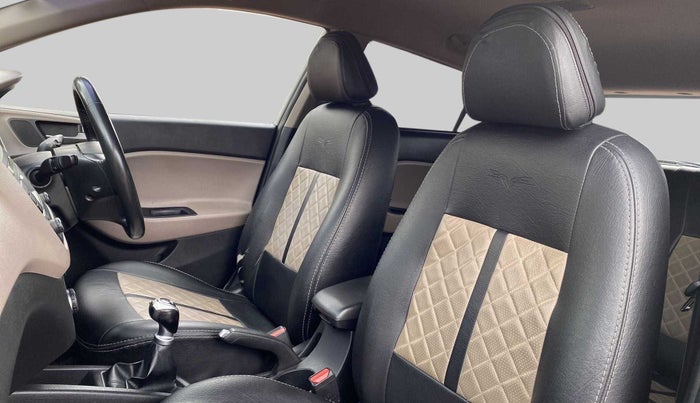 2014 Hyundai Elite i20 ASTA 1.2, Petrol, Manual, 40,544 km, Right Side Front Door Cabin