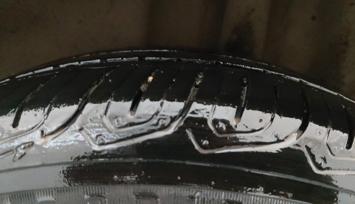 2019 Volkswagen Vento COMFORTLINE DIESEL 1.5, Diesel, Manual, 59,847 km, Left Rear Tyre Tread