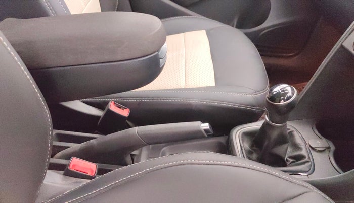 2019 Volkswagen Vento COMFORTLINE DIESEL 1.5, Diesel, Manual, 59,847 km, Gear Lever