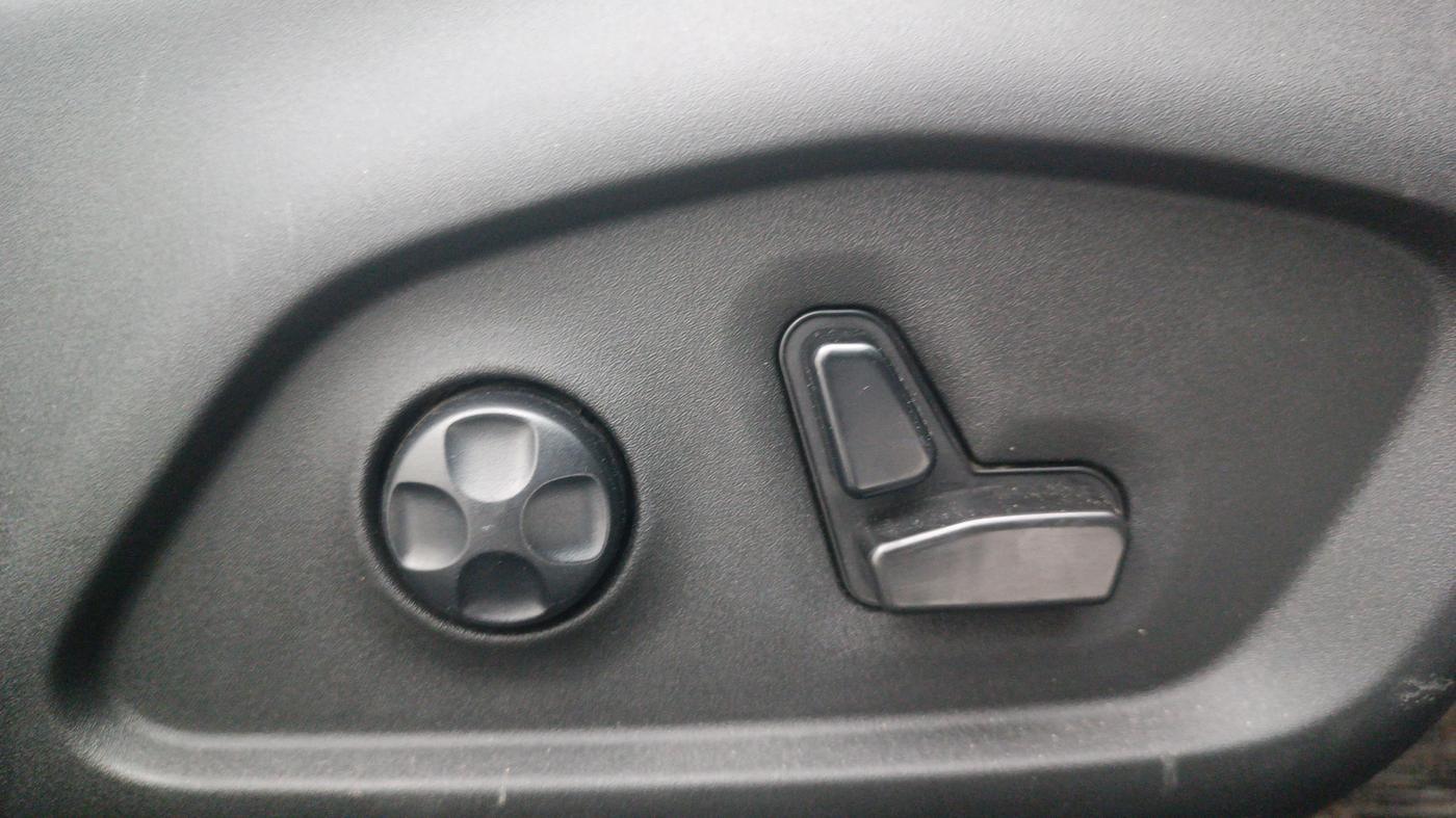 2022 Jeep Compass MODEL S (O) 2.0 DIESEL, Diesel, Manual, 61,506 km, Driver Side Adjustment Panel