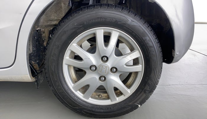 2012 Honda Brio 1.2 V MT I VTEC, Petrol, Manual, 52,619 km, Left Rear Wheel