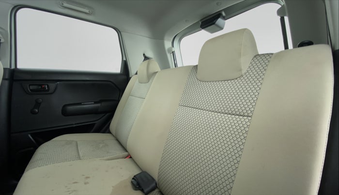 2020 Maruti New Wagon-R LXI 1.0 L, Petrol, Manual, 2,713 km, Right Side Rear Door Cabin