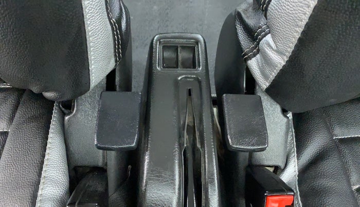 2019 Maruti Eeco 5 STR CNG WITH AC PLUSHTR, CNG, Manual, 42,502 km, Driver Side Adjustment Panel