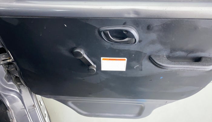 2019 Maruti Eeco 5 STR CNG WITH AC PLUSHTR, CNG, Manual, 42,502 km, Driver Side Door Panels Control