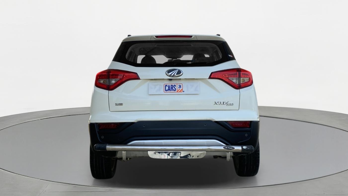 2021 Mahindra XUV300 W8 DIESEL MT, Diesel, Manual, 31,016 km, Back/Rear