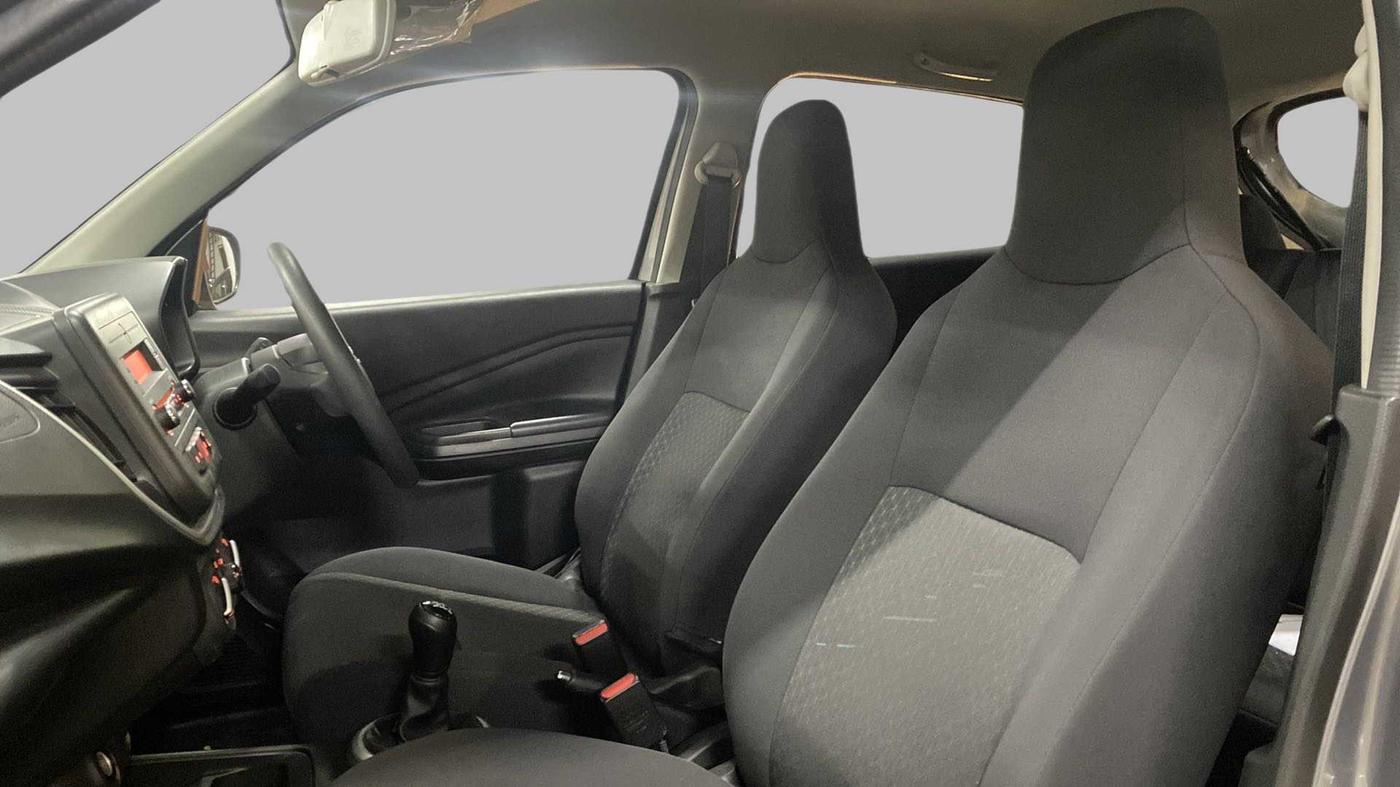 2022 Maruti Celerio ZXI D, Petrol, Manual, 2,607 km, Right Side Front Door Cabin