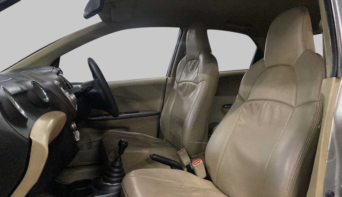 2013 Honda Brio 1.2 S MT I VTEC, Petrol, Manual, 29,456 km, Right Side Front Door Cabin