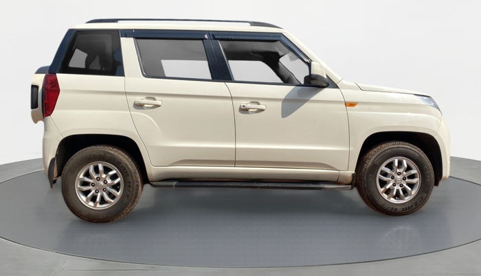 2016 Mahindra TUV300 T8 AT, Diesel, Automatic, 71,880 km, Right Side View