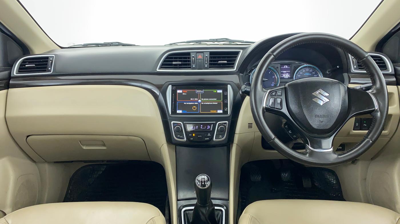 2017 Maruti Ciaz ALPHA 1.3 DDIS SHVS, Diesel, Manual, 59,898 km, Dashboard