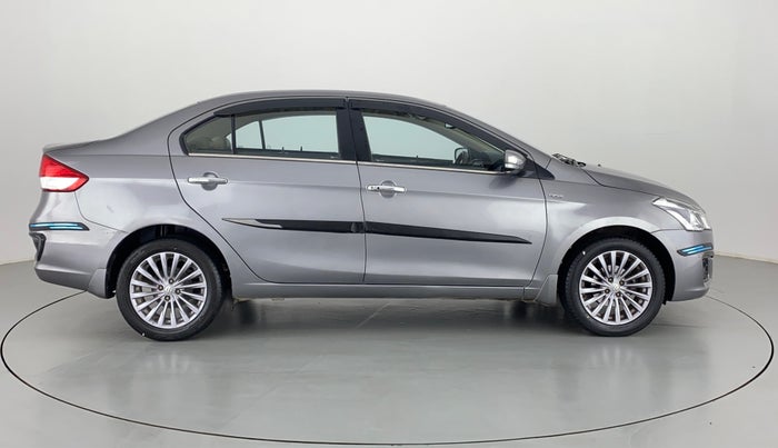 2017 Maruti Ciaz ALPHA 1.3 DDIS SHVS, Diesel, Manual, 59,898 km, Right Side View