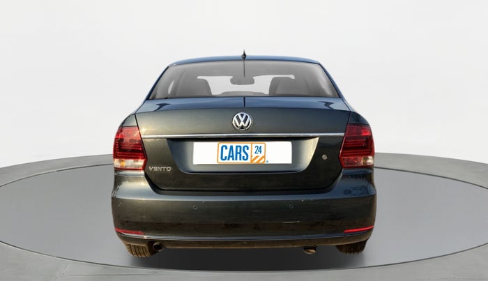 2018 Volkswagen Vento COMFORTLINE MT PETROL, Petrol, Manual, 10,666 km, Back/Rear