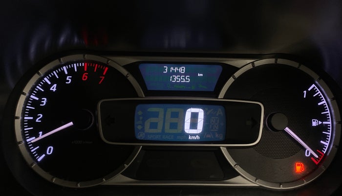 2021 Nissan Kicks XV TURBO 1.3, Petrol, Manual, 31,444 km, Odometer Image