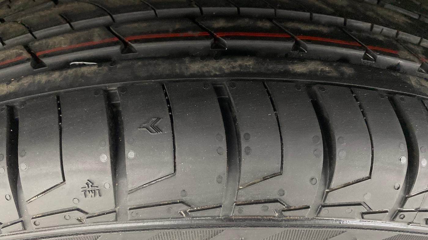 2021 Nissan Kicks XV TURBO 1.3, Petrol, Manual, 31,444 km, Left Front Tyre Tread