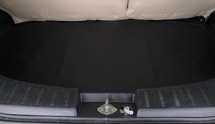 2018 Maruti Wagon R 1.0 VXI AMT, Petrol, Automatic, 34,403 km, Boot Inside