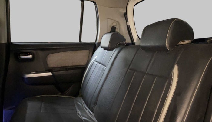 2013 Maruti Wagon R 1.0 VXI, Petrol, Manual, 31,970 km, Right Side Rear Door Cabin