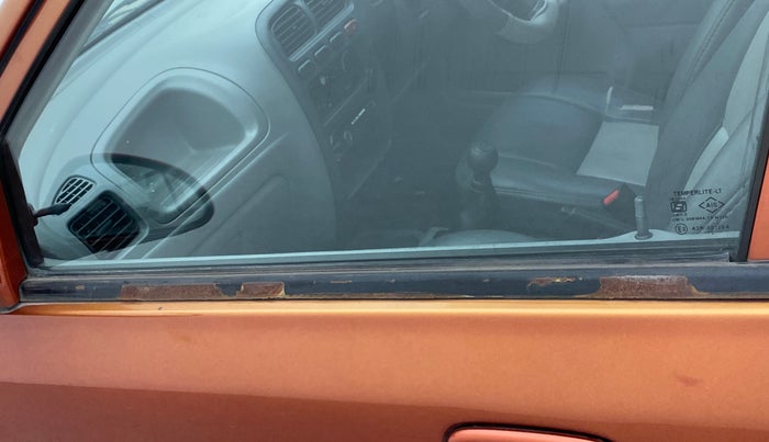 2010 Maruti Alto K10 VXI, Petrol, Manual, 54,671 km, Front passenger door - Weather strip has minor damage